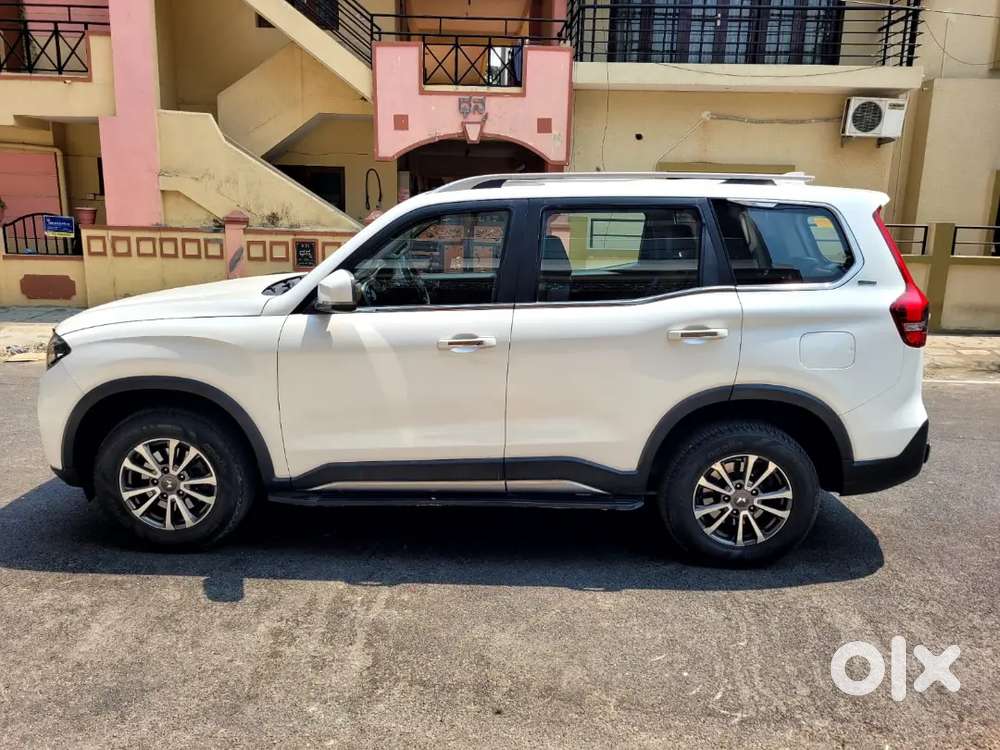 Mahindra Scorpio N 2022 Petrol Well Maintained