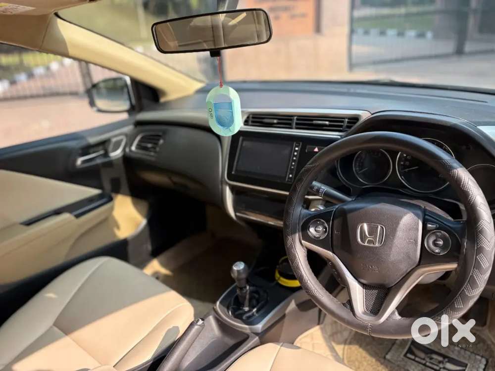 Honda City 2022 Cng & Hybrids 63000 Km Driven