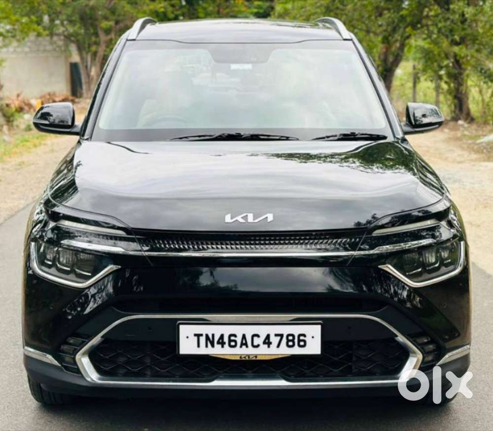 Kia Carens 1.5 Luxury Plus Diesel At 6 Str, 2023, Diesel