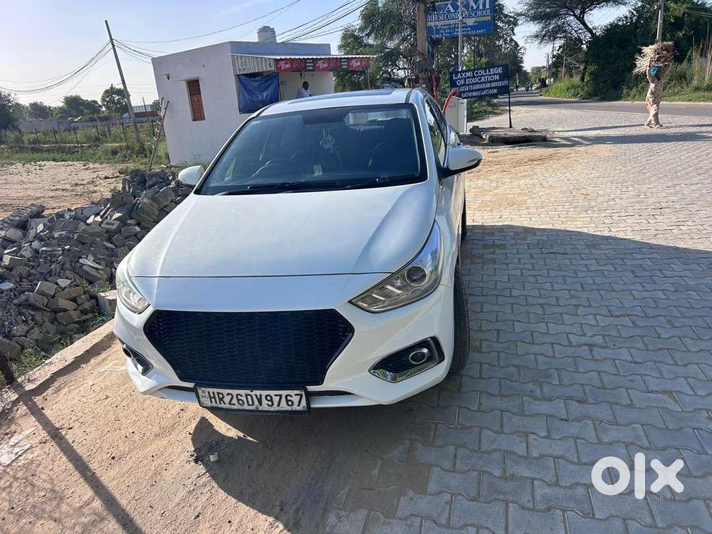 Hyundai Verna 2019 Diesel 150000 Km Driven