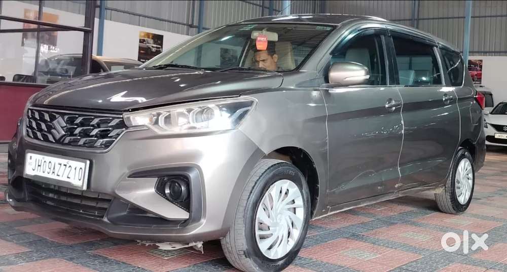 Maruti Suzuki Ertiga 1.5 Vxi, 2022, Petrol