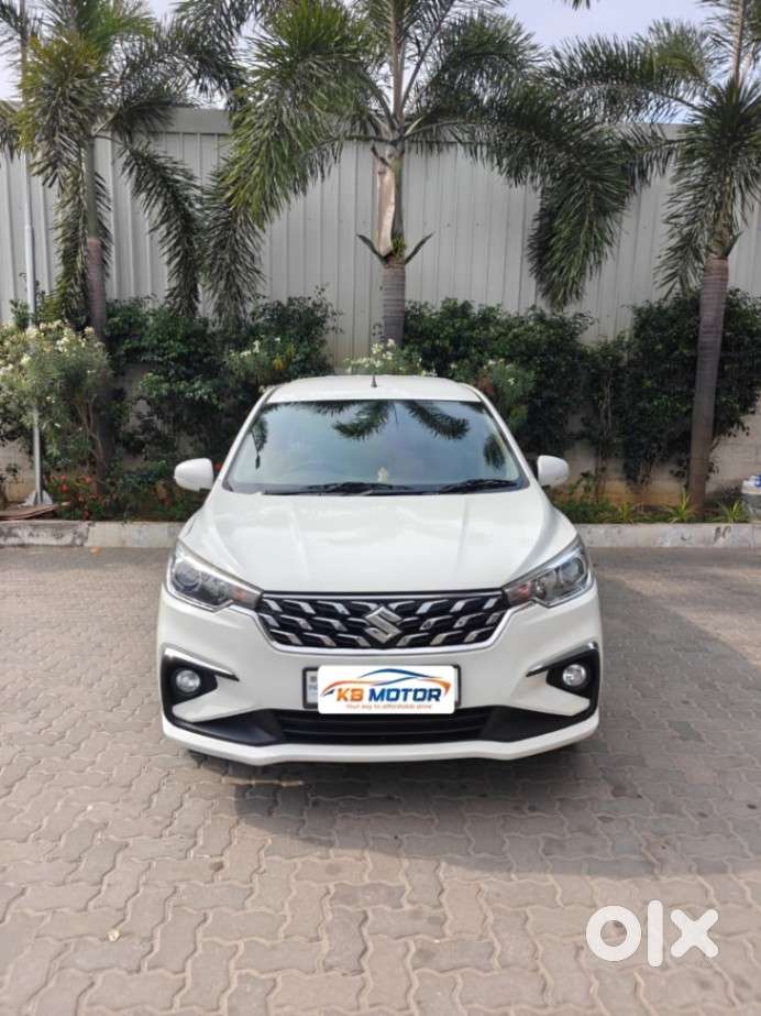 Maruti Suzuki Ertiga 1.5 Zxi Plus Shvs, 2022, Petrol