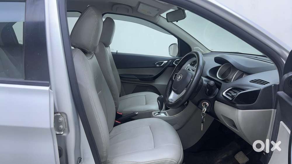Tata Tiago Xza, 2017, Petrol