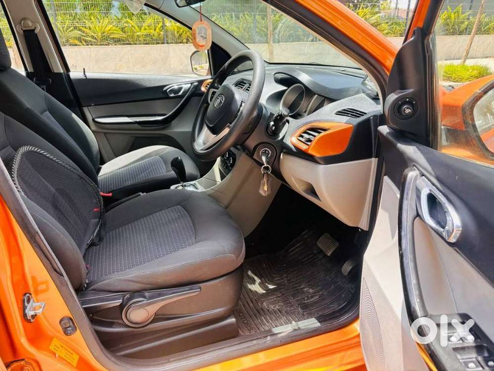 Tata Tiago 1.2 Revotron Xza, 2018, Petrol