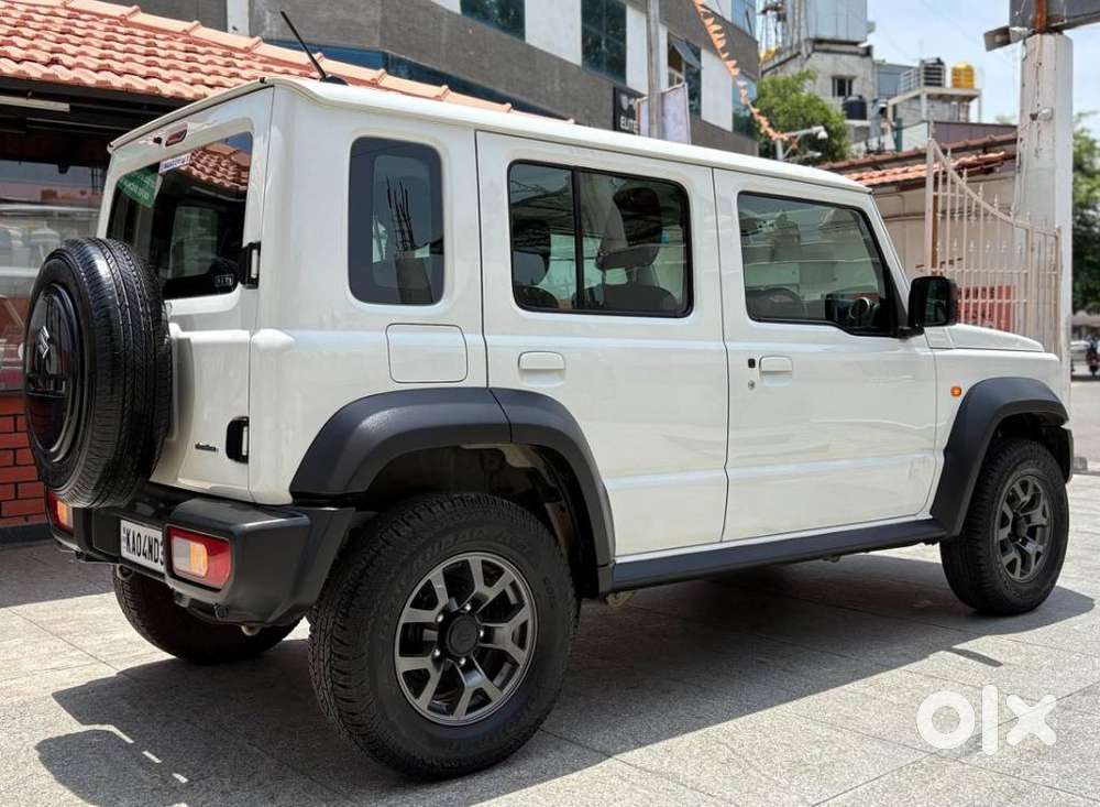Maruti Suzuki Jimny Alpha At Dual Tone, 2023, Petrol