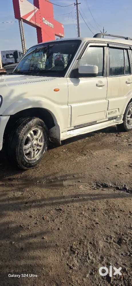 Mahindra Scorpio 2012