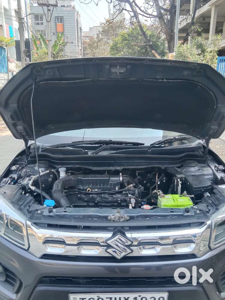 Maruti Suzuki Brezza 1.5 Vxi At Smart Hybrid, 2021, Petrol