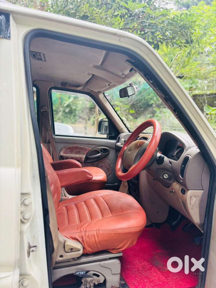 Mahindra Scorpio Diesel 2005