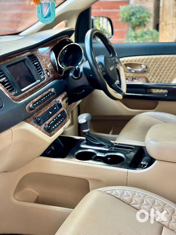 Kia Carnival Limousine, 2022, Diesel