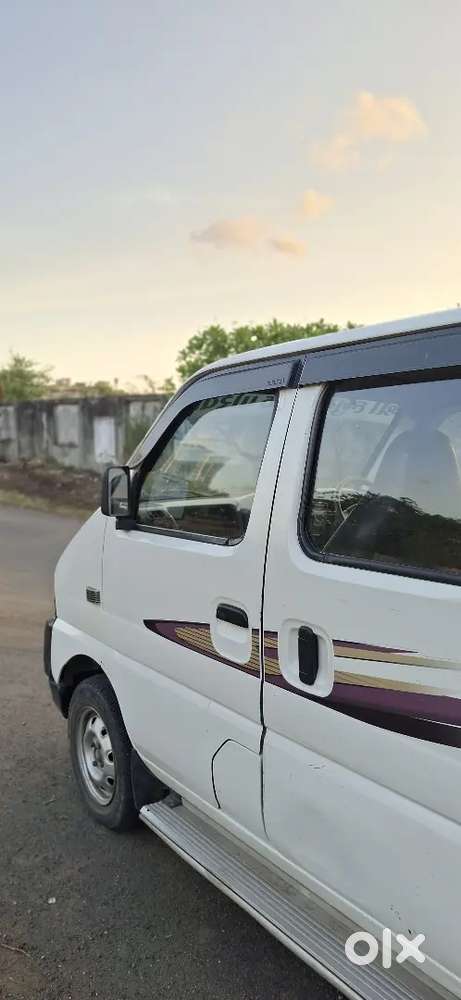 Maruti Suzuki Eeco 2013 Petrol Cng Good Condition