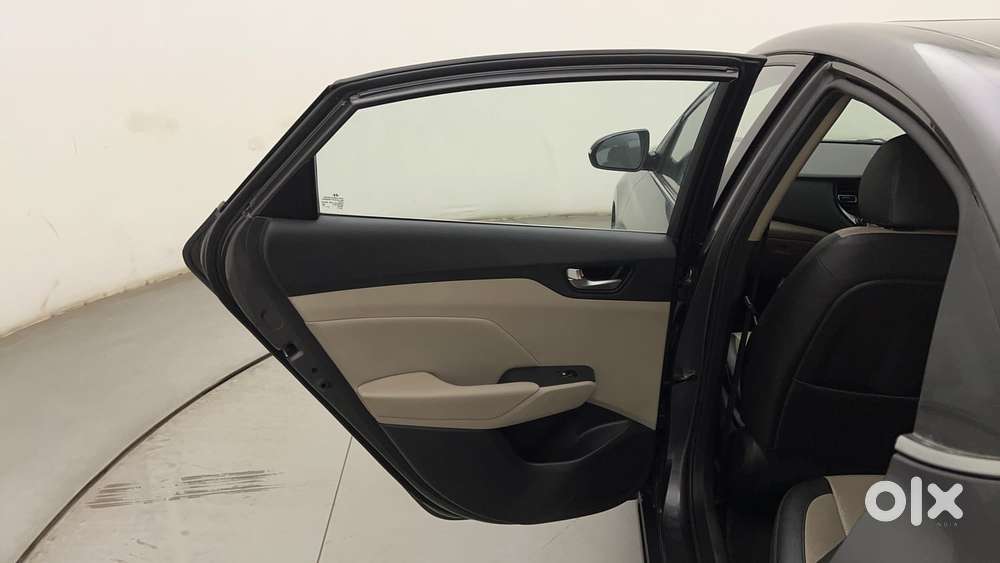 Hyundai Verna 1.5 Mpi Mt Sx (o), 2020, Petrol