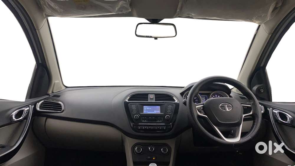 Tata Tiago 1.2 Revotron Xz, 2017, Petrol