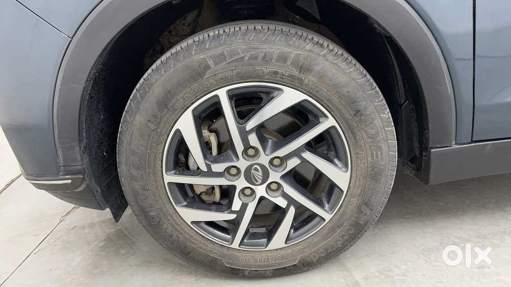 Mahindra Xuv300 W8 Option, 2022, Petrol
