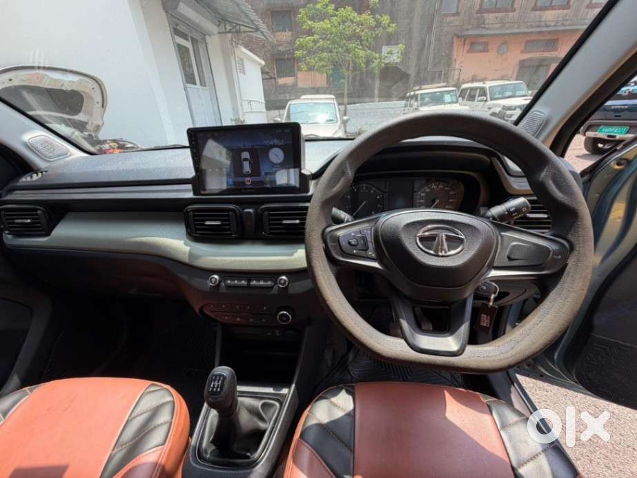 Tata Punch, 2022, Petrol