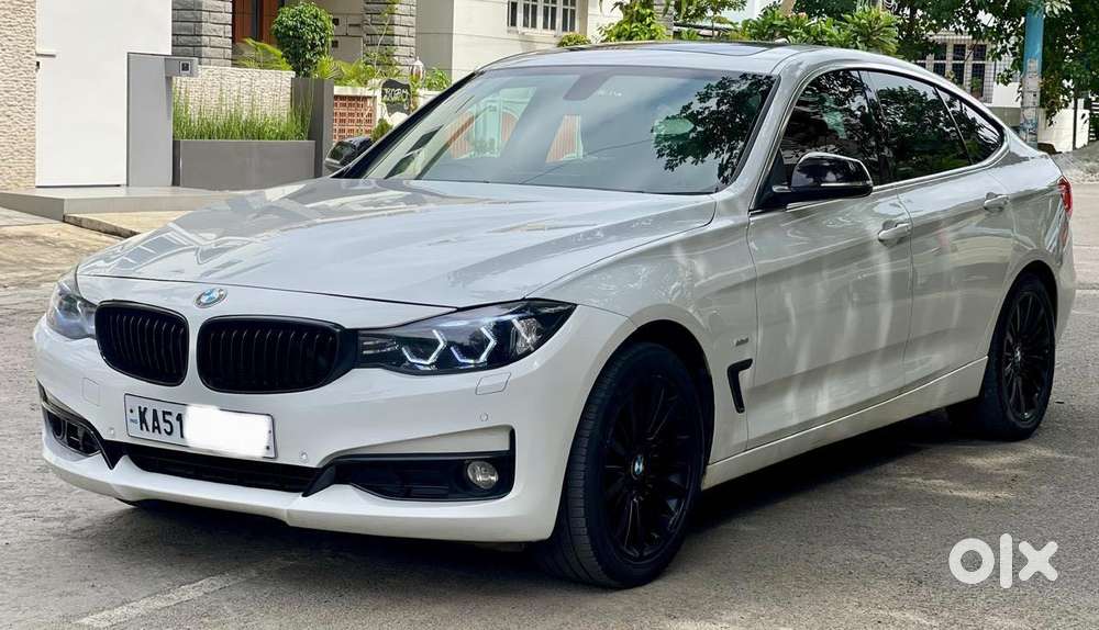 BMW 3 Series GT 320d Luxury Line, 2016, Diesel