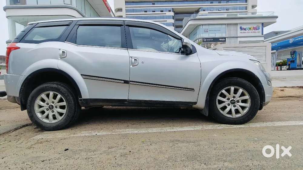 Mahindra Xuv500 2.2 2018