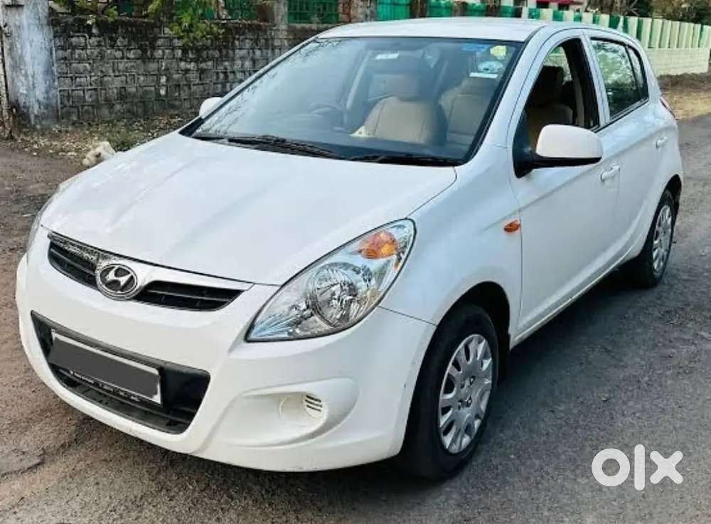 Hyundai I20 2010 Cng & Hybrids 105000 Km Driven