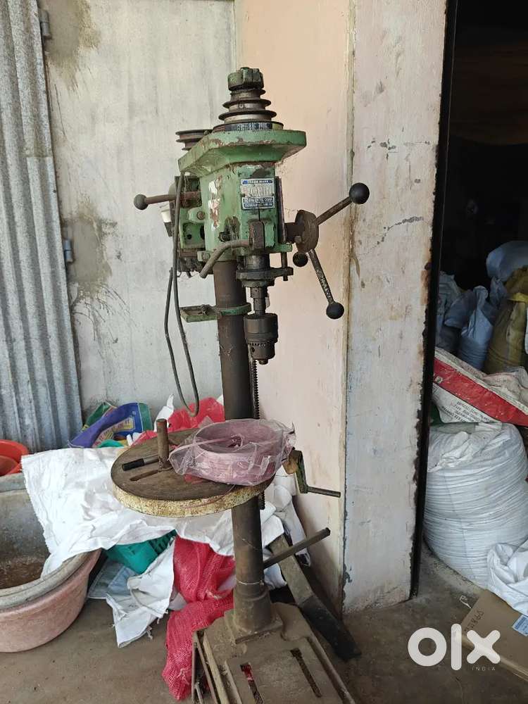 Drilling machine