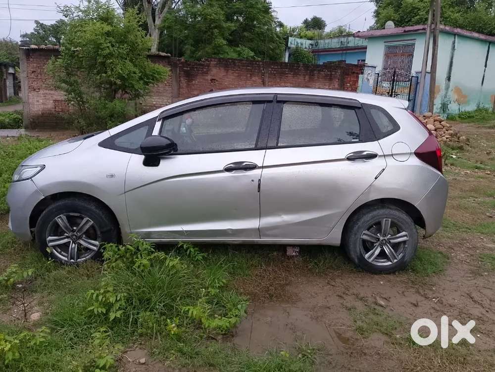 Honda Jazz 2017 Diesel 72000 Km Driven