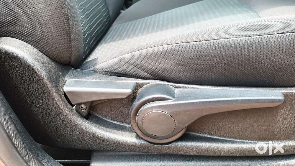 Tata Tiago 1.2 Revotron Xza, 2018, Petrol
