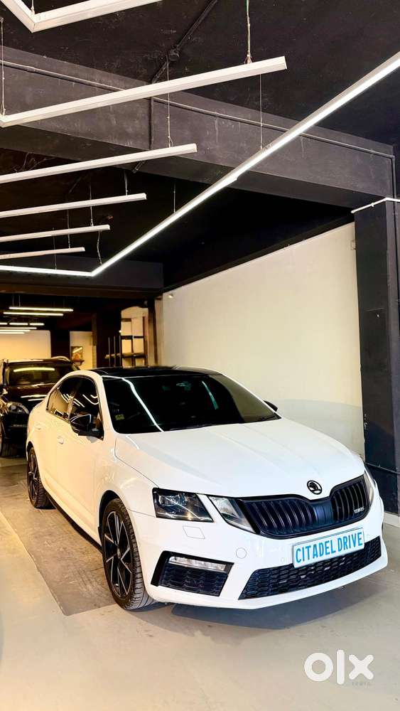 Skoda Octavia 2.0 Rs 245 Tsi, 2021, Petrol