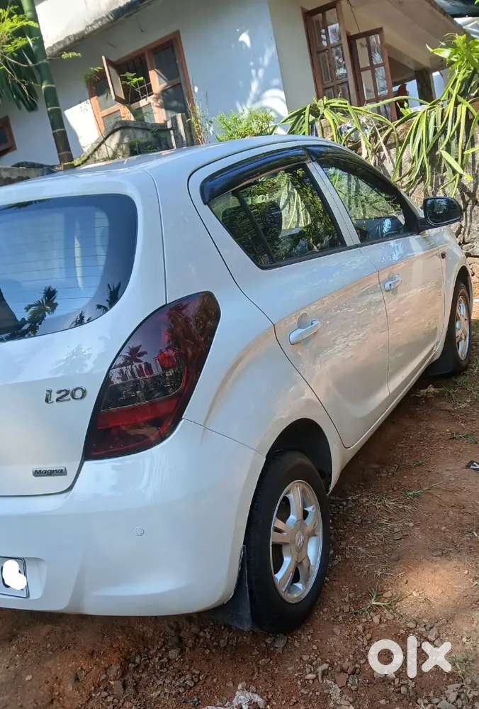 Hyundai I20 2011 Diesel 151000 Km Driven