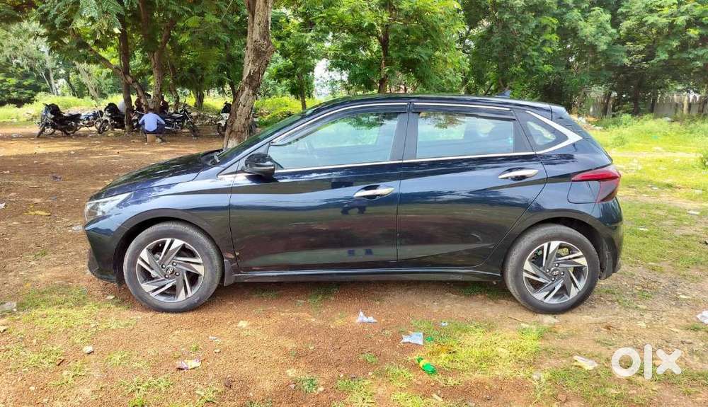 Hyundai I20 Asta (o) 1.2 Mt, 2023, Petrol