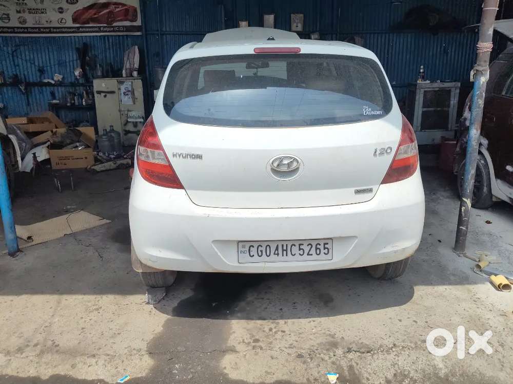 मुझे I20 Bechna Hai