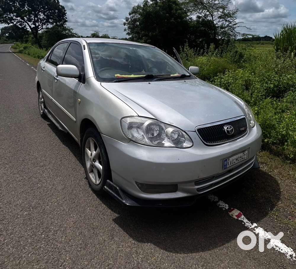 Toyota Corolla Petrol Manual 2004