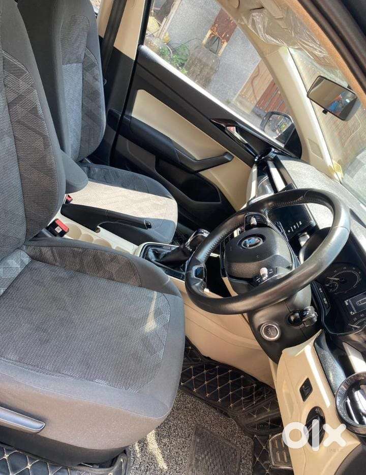 Skoda Slavia 1.0 Ambition Tsi At, 2023, Petrol