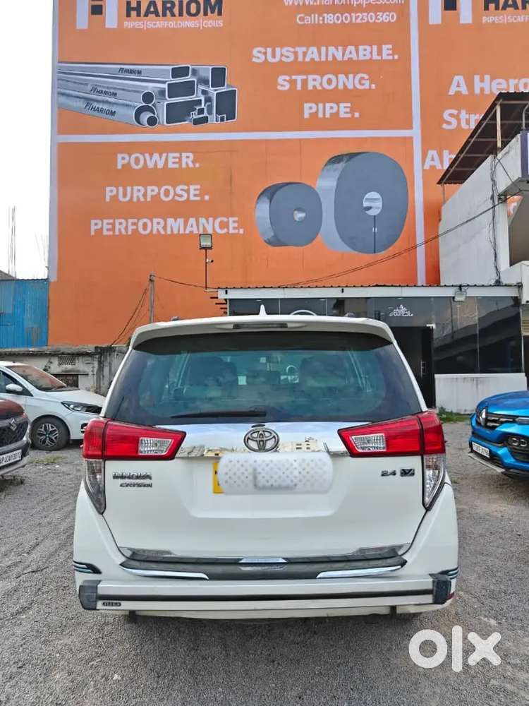 Toyota Innova Crysta 2017 Diesel Manual