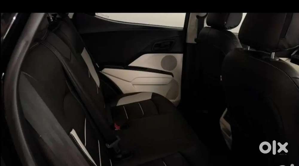 Mahindra Xuv 3xo 2024 Diesel 14500 Km Driven