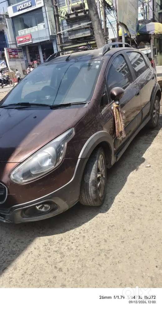 Gadi Ekdam Mast He Koi Kam Nhi He