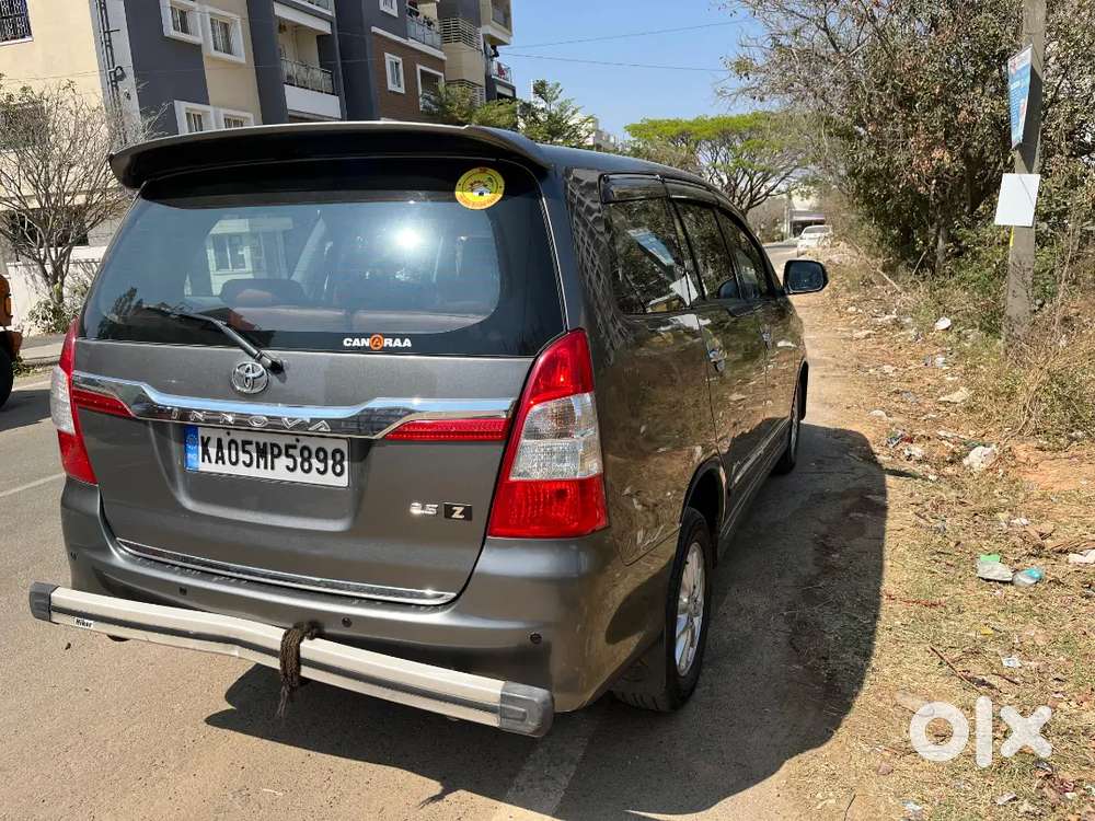 Toyota Innova 2014 Diesel 192000 Km Driven Showroom Record
