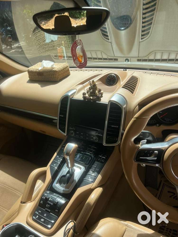 Porsche Cayenne Base, 2018, Petrol
