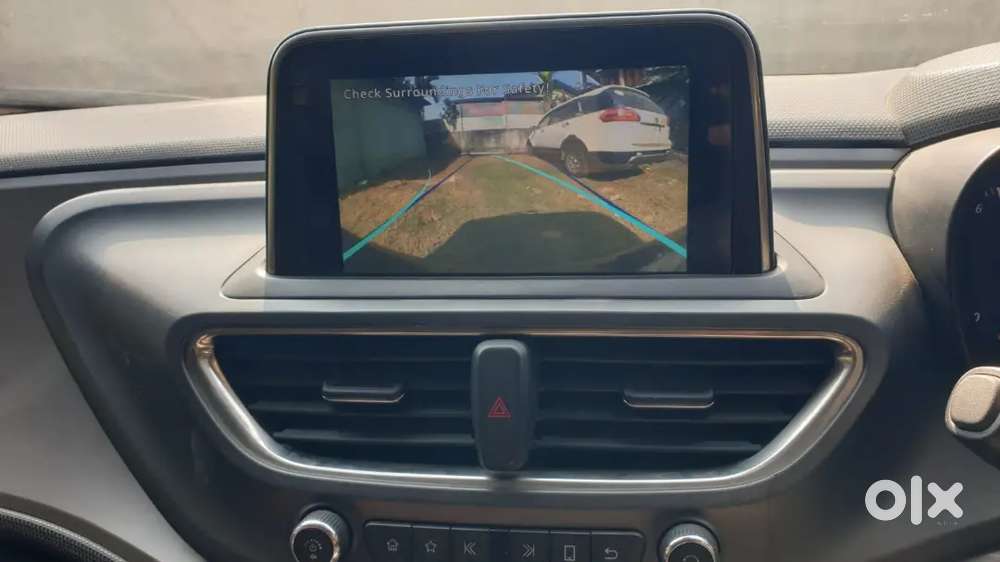 Tata Altroze Xzplus Bs6 Top Model Less Driven Non Accidental Pushstart