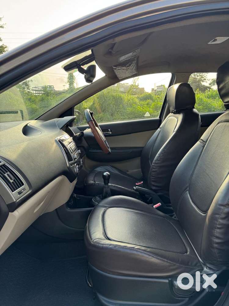 Hyundai I20 1.2 Sportz Option, 2013, Petrol