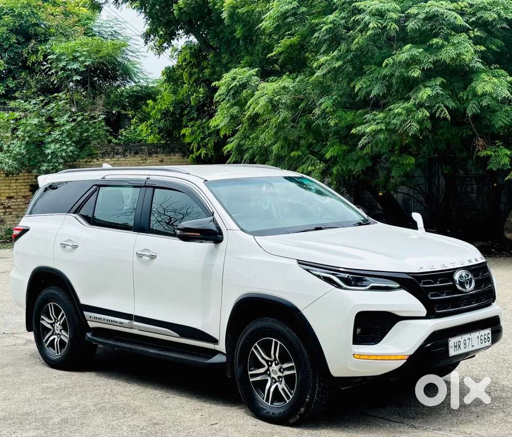 Toyota Fortuner 4x2 At, 2023, Diesel