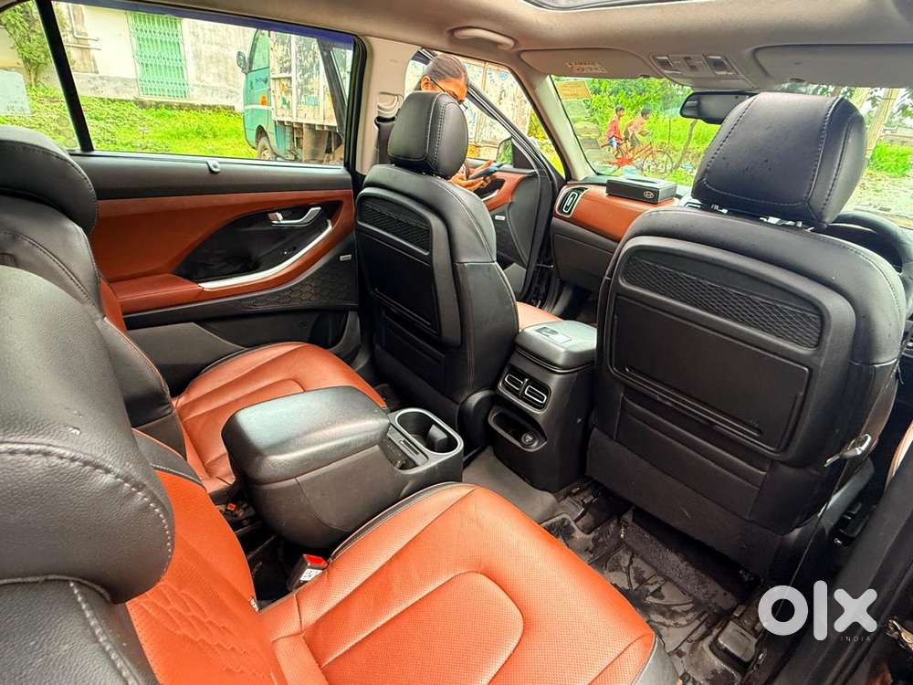 Hyundai Alcazar Signature, 2021, Petrol