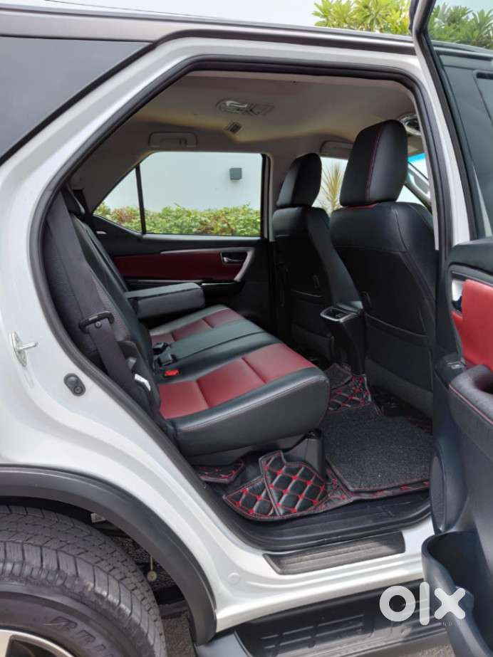 Toyota Fortuner Legender 4x2 At 2.8, 2024, Diesel