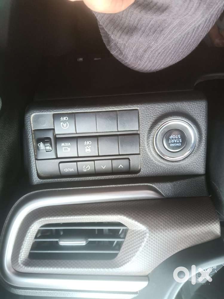 Maruti Suzuki Brezza 1.5 Zxi Plus Smart Hybrid, 2024, Petrol