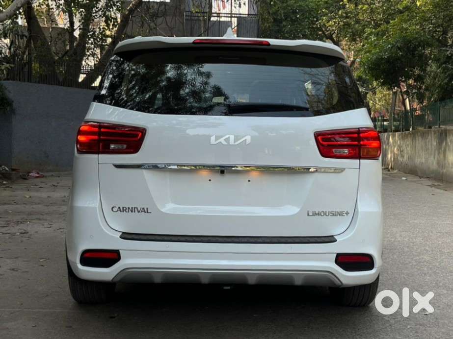 Kia Carnival Limousine Plus 7 Str, 2022, Petrol