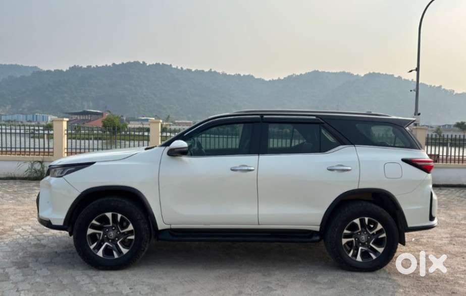 Toyota Fortuner Legender 4x2 At 2.8, 2022, Diesel