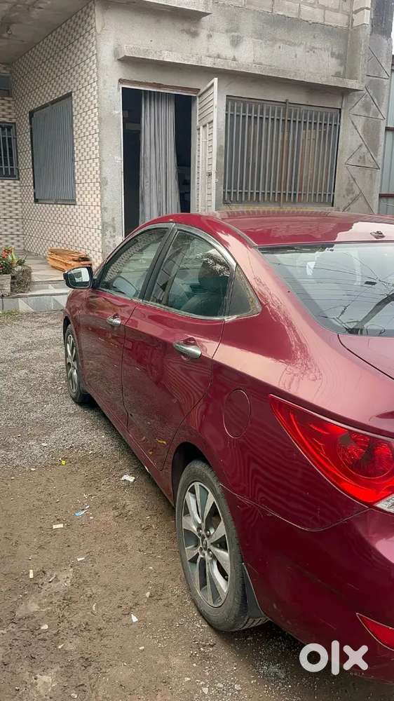 Hyundai Verna 2014 Diesel 105000 Km Driven