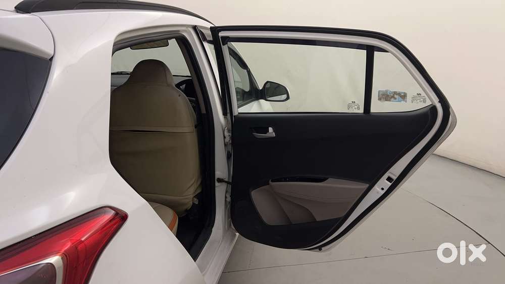 Hyundai Grand I10 1.2 Crdi Sportz Option, 2017, Diesel