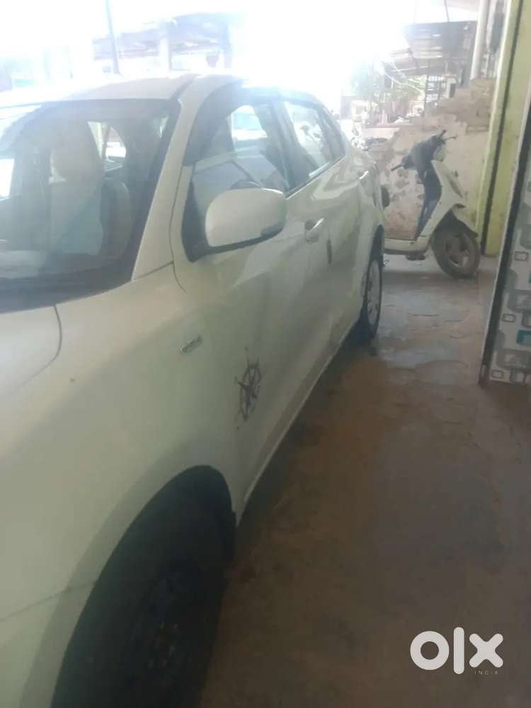 Maruti Suzuki Dzire 2019 Diesel 97410km Driven