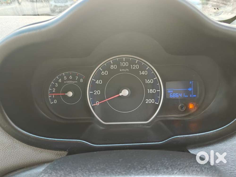 Hyundai I10 Magna 1.1l, 2012, Cng & Hybrids