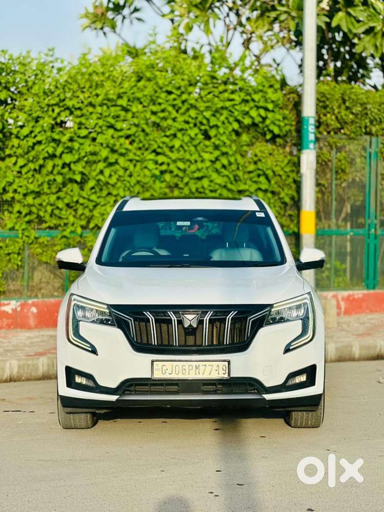 Mahindra Xuv700 2.2 Ax 7 Diesel At Luxury Pack Str Awd, 2023, Diesel