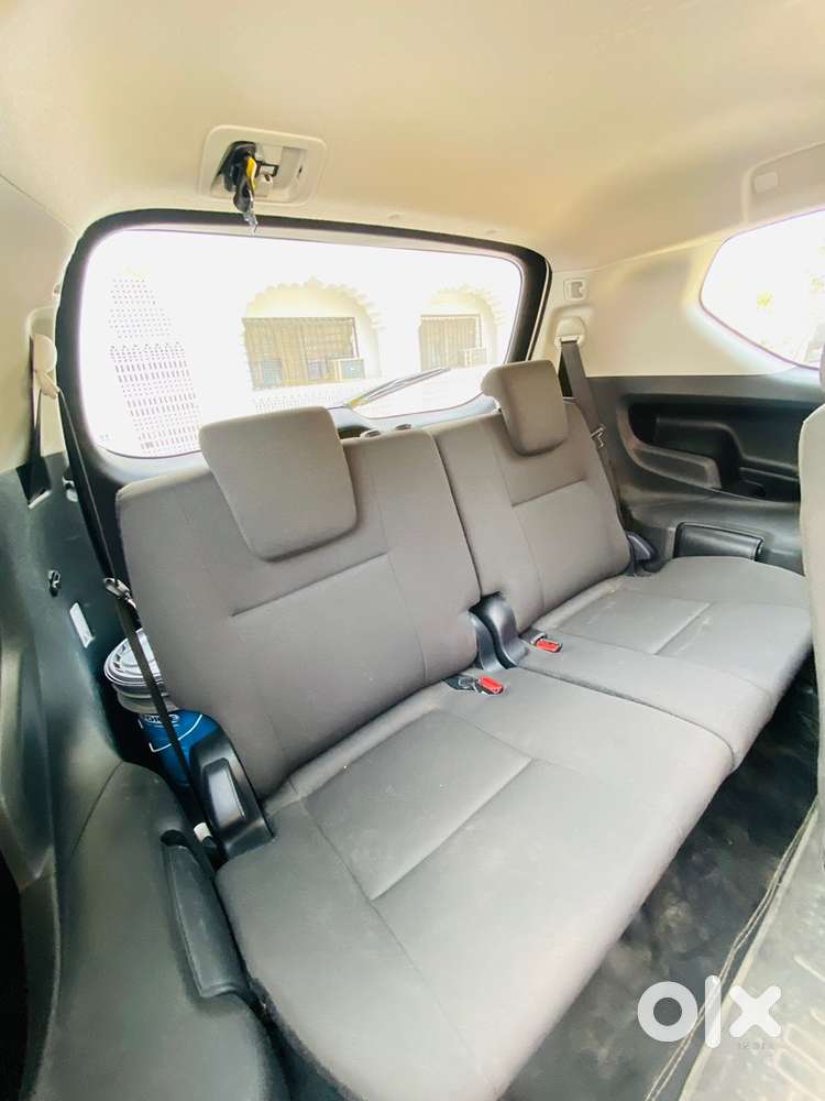 Toyota Innova Crysta 2024