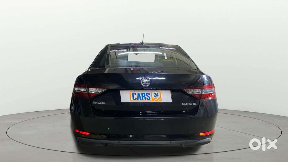 Skoda Superb Lk 1.8 Tsi At, 2016, Petrol
